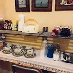 Momi Bed And Breakfast