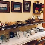 Momi Bed And Breakfast