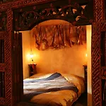 Momi Bed And Breakfast