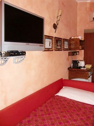 Momi Bed & Breakfast Roma