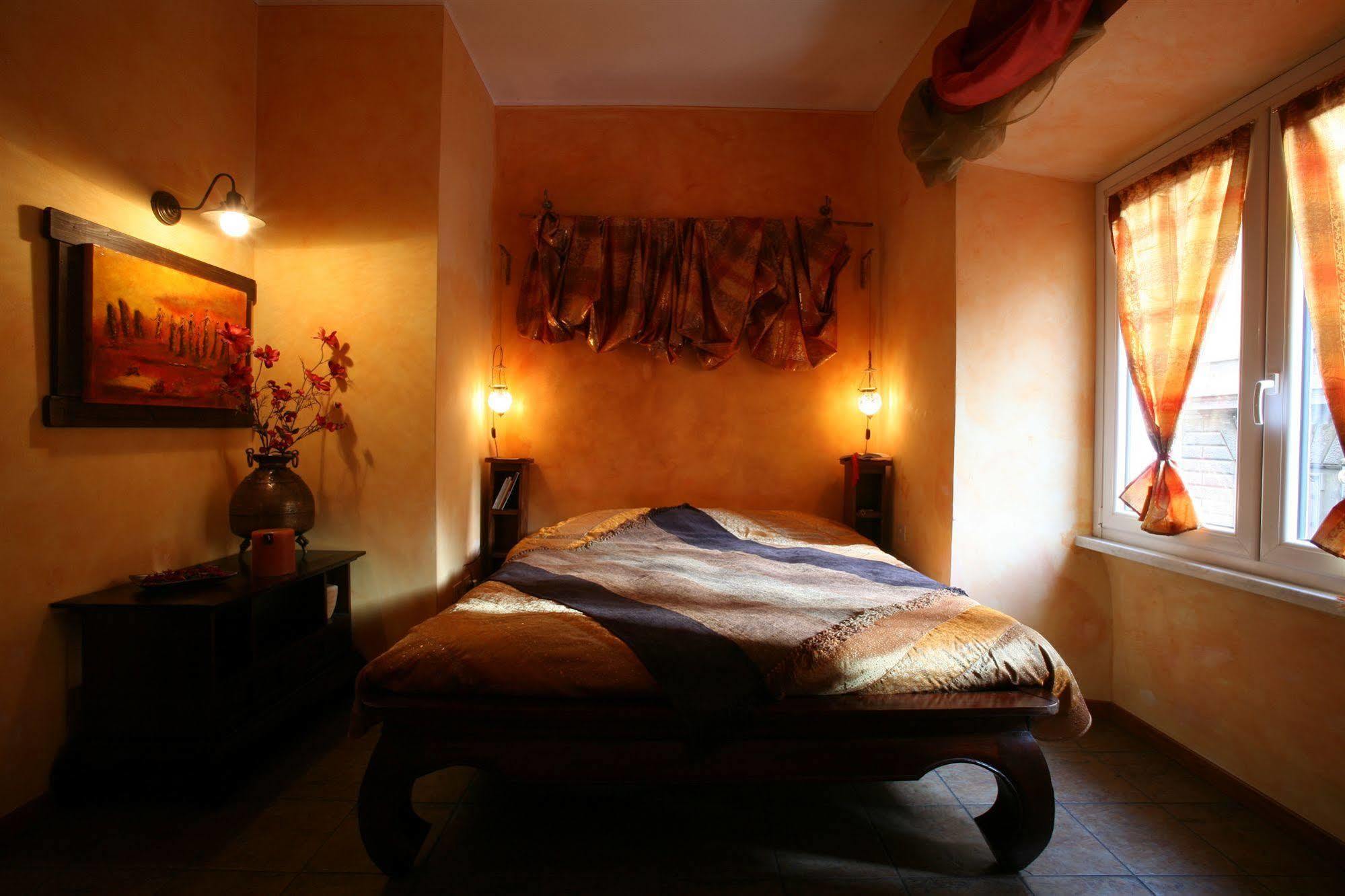 Momi Bed & Breakfast
